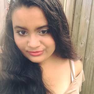 Meet your Posher, Celina